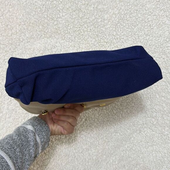 Vintage Embroidered Duck Button Wood Handle Bag - Picture 10 of 10